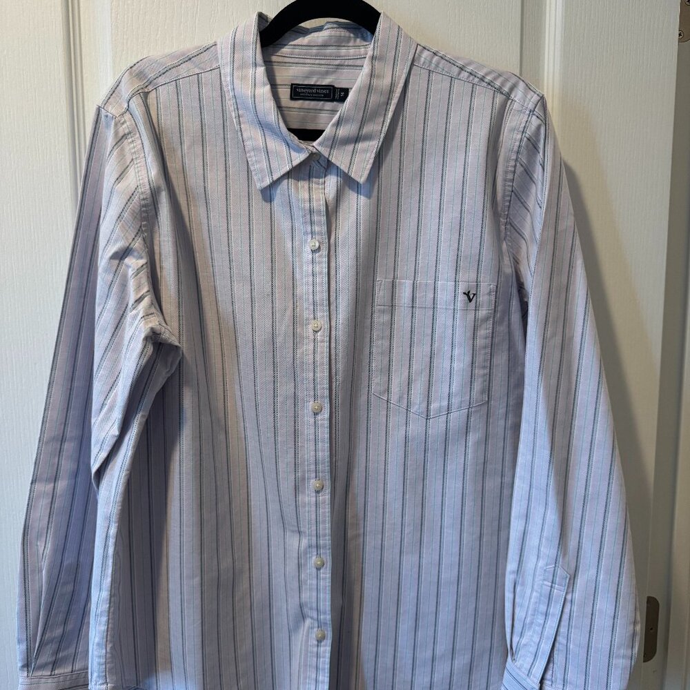Vineyard Vines- Women's- Oxford Classic Button Down- Size 14